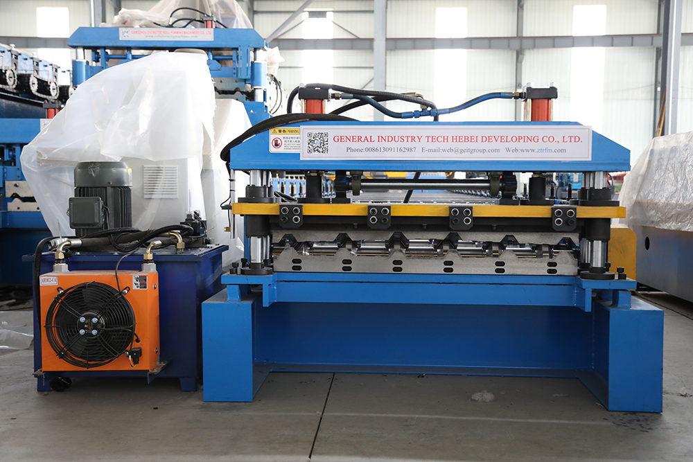 Trapezoid roofing sheet roll forming machine